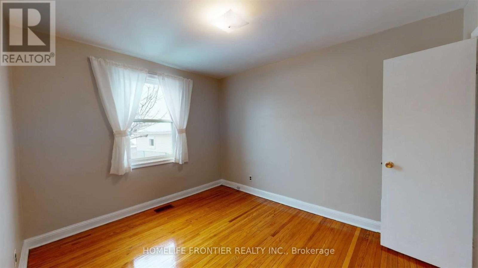 Main - 184 Calvington Drive, Toronto, ON - Indoor Photo Showing Other Room