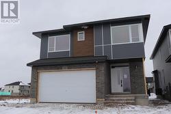 747 KENNY GORDON AVENUE W Ottawa, ON K4M 0X9