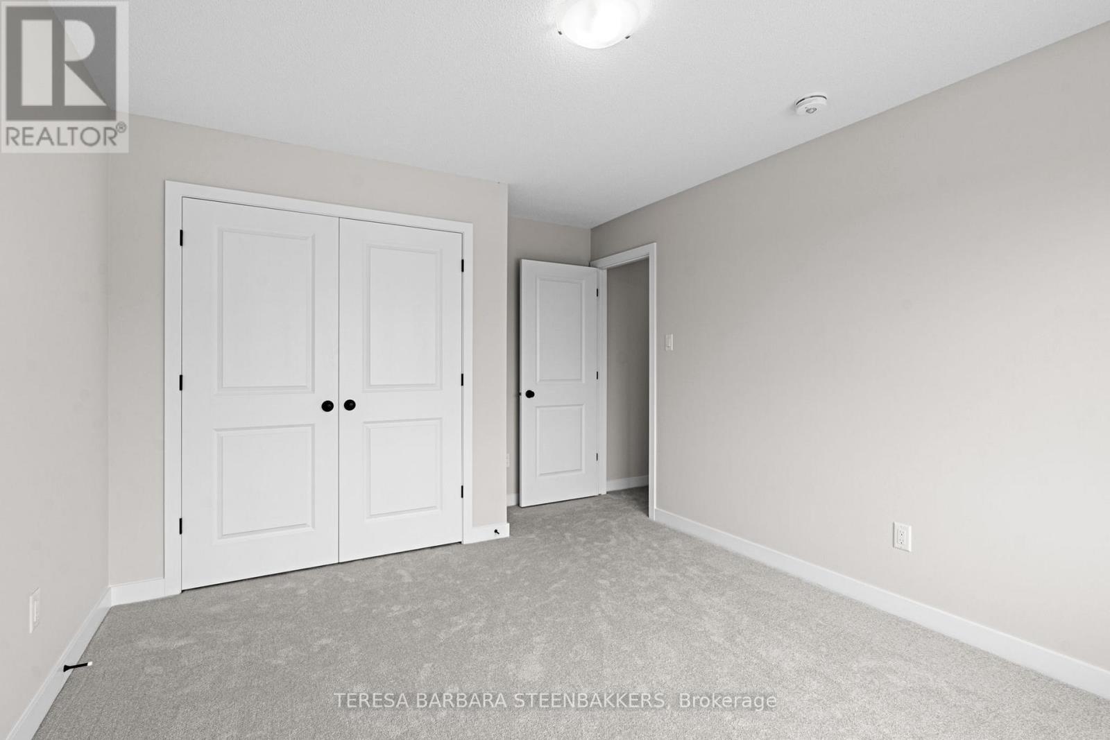 747 Kenny Gordon Avenue W, Ottawa, ON - Indoor Photo Showing Other Room