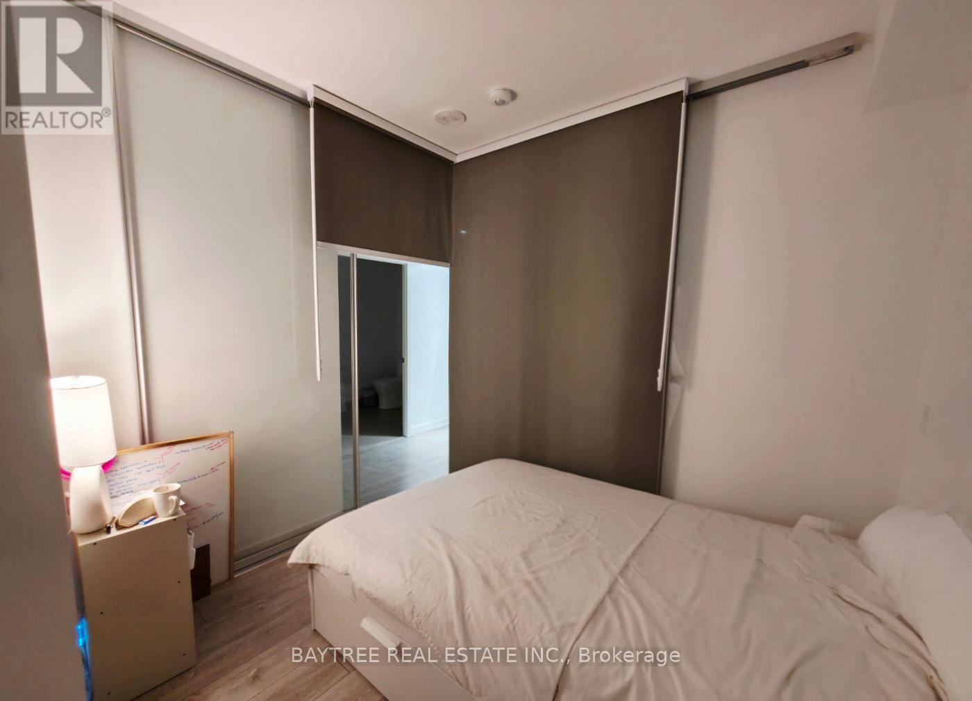 507 - 55 Mercer Street, Toronto, ON - Indoor Photo Showing Bedroom