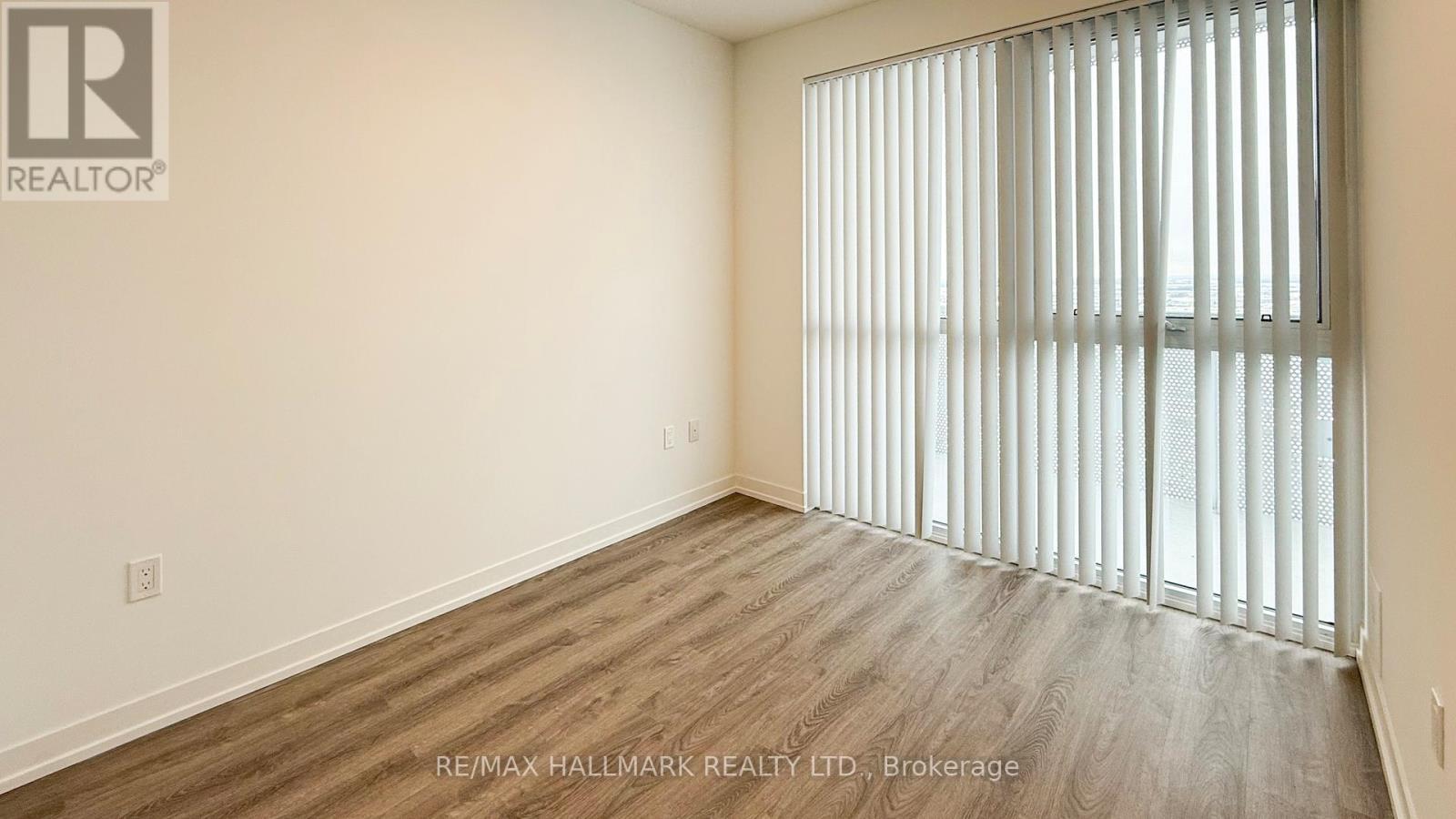4203 - 8 Interchange Way, Vaughan, ON - Indoor Photo Showing Other Room