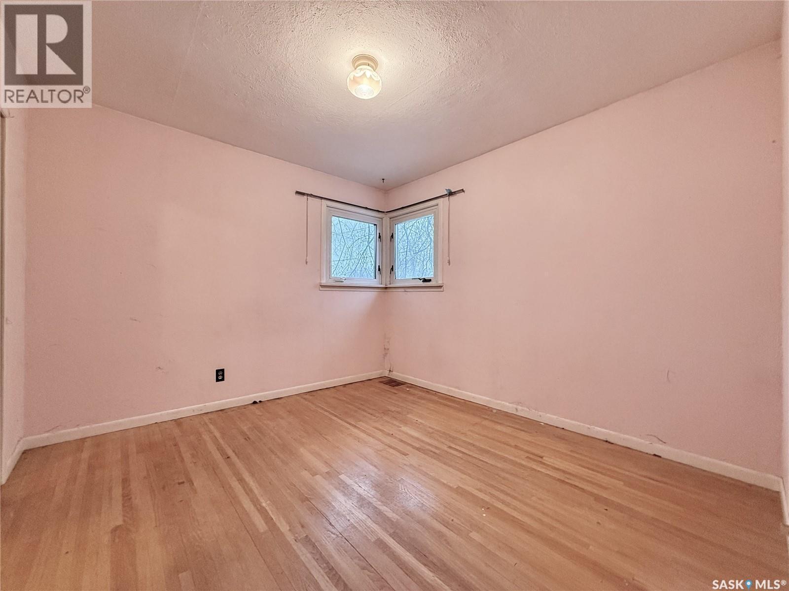 340 Ross Street, Lumsden, SK - Indoor Photo Showing Other Room