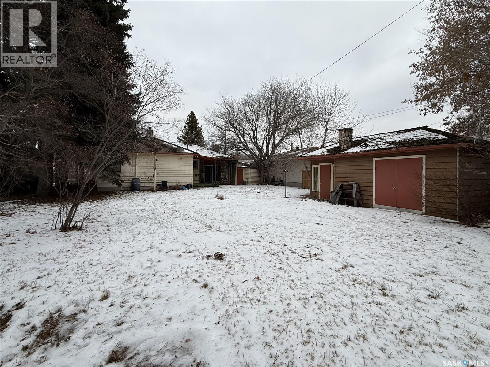 340 Ross Street, Lumsden, SK - Outdoor