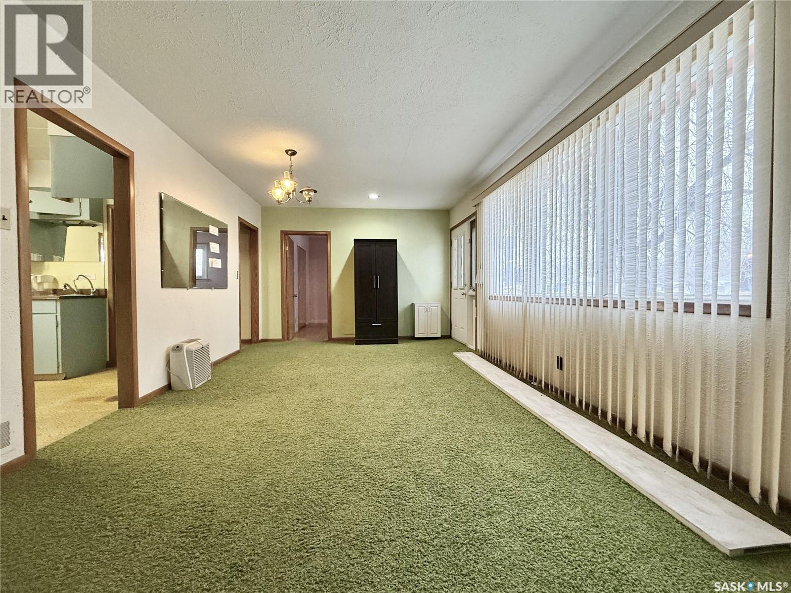 340 Ross Street, Lumsden, SK - Indoor Photo Showing Other Room