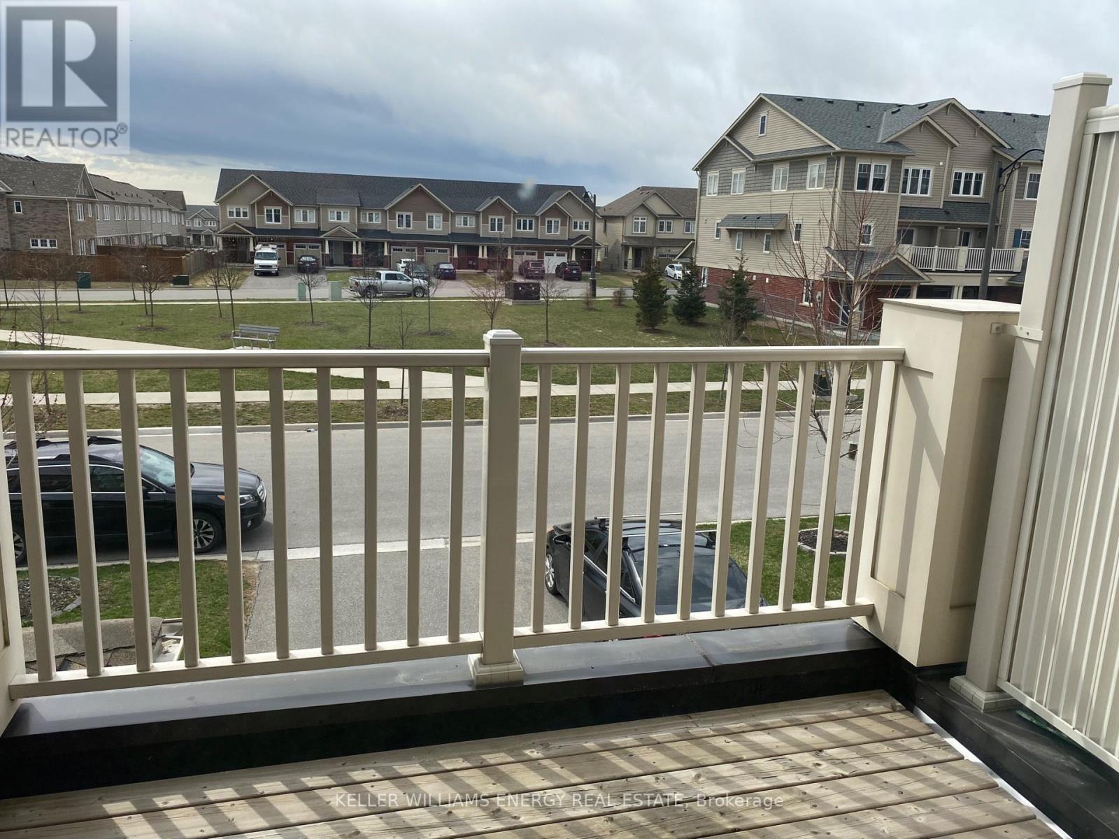 102 Tabaret Crescent, Oshawa (Windfields), ON - Outdoor