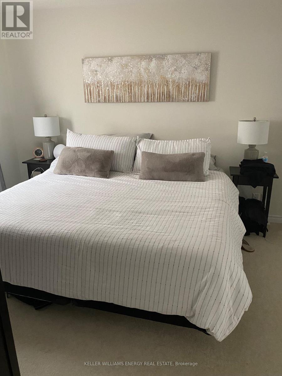 102 Tabaret Crescent, Oshawa (Windfields), ON - Indoor Photo Showing Bedroom