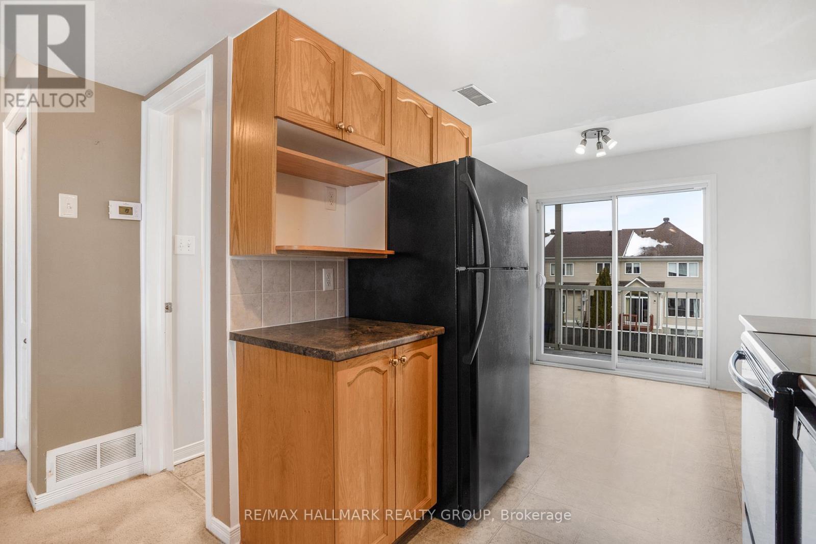 584 Lakeridge Drive, Ottawa, ON - Indoor