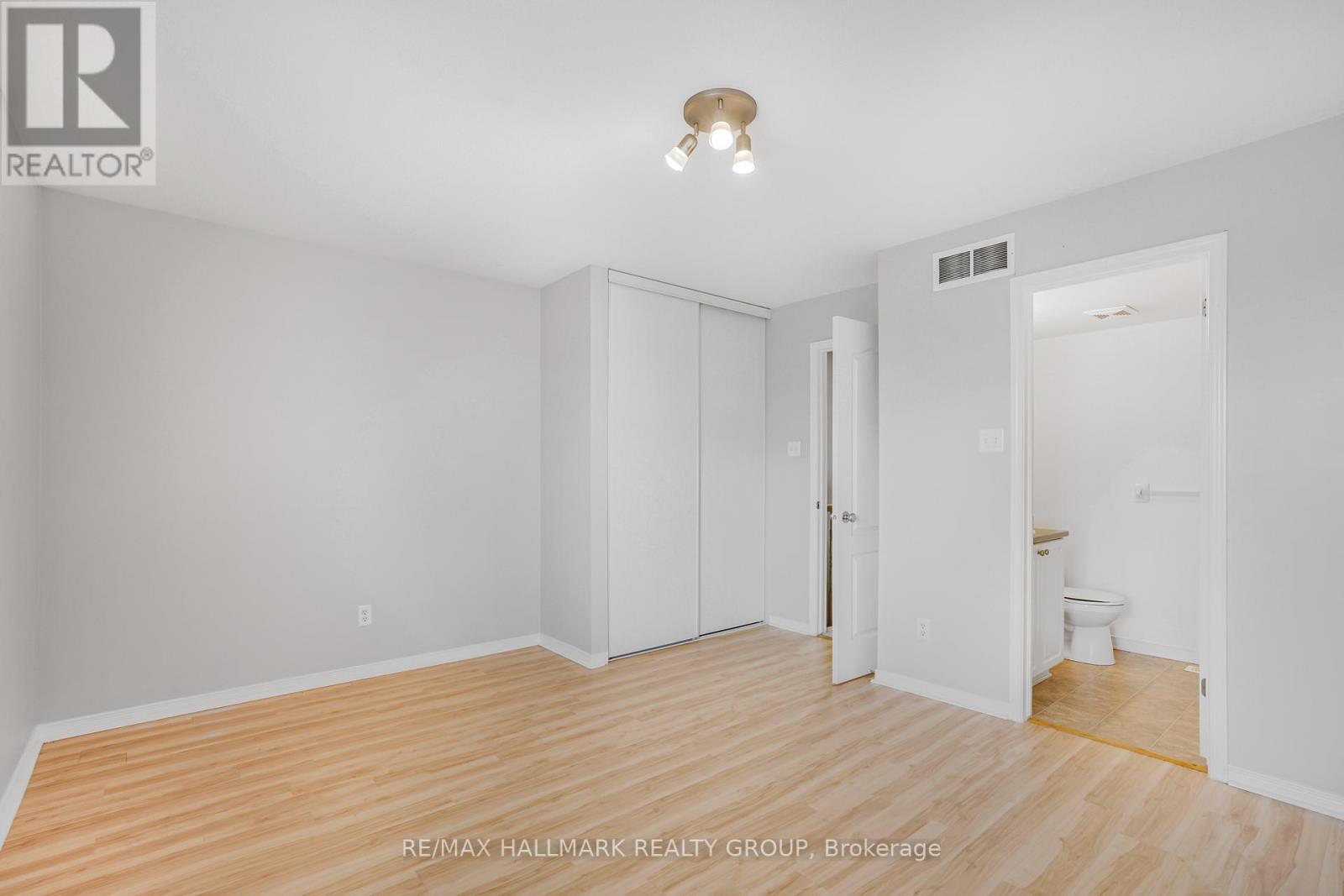 584 Lakeridge Drive, Ottawa, ON - Indoor Photo Showing Other Room
