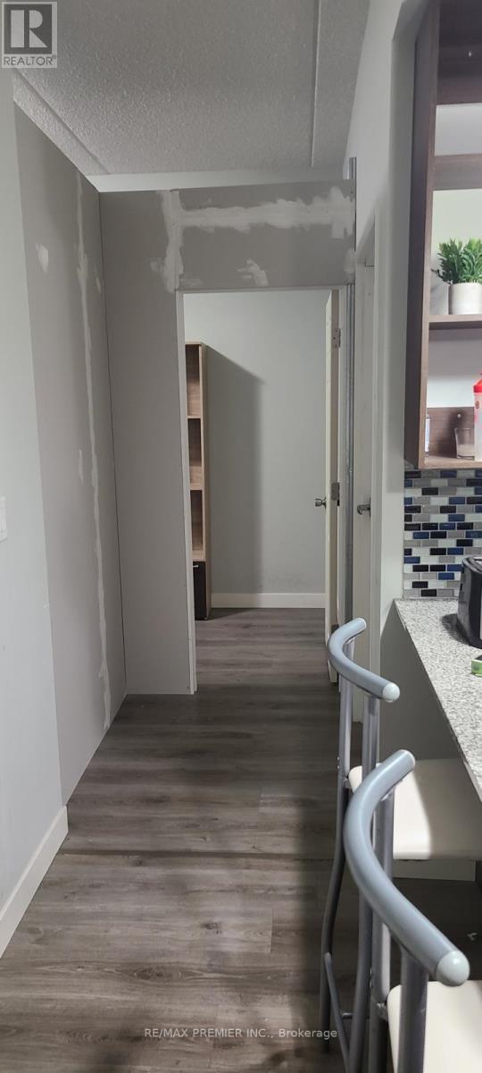 1310 - 318 Spruce Street, Waterloo, ON - Indoor Photo Showing Other Room