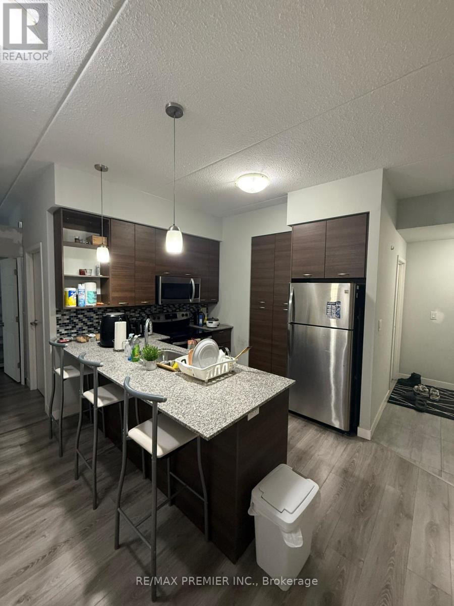 1310 - 318 Spruce Street, Waterloo, ON - Indoor