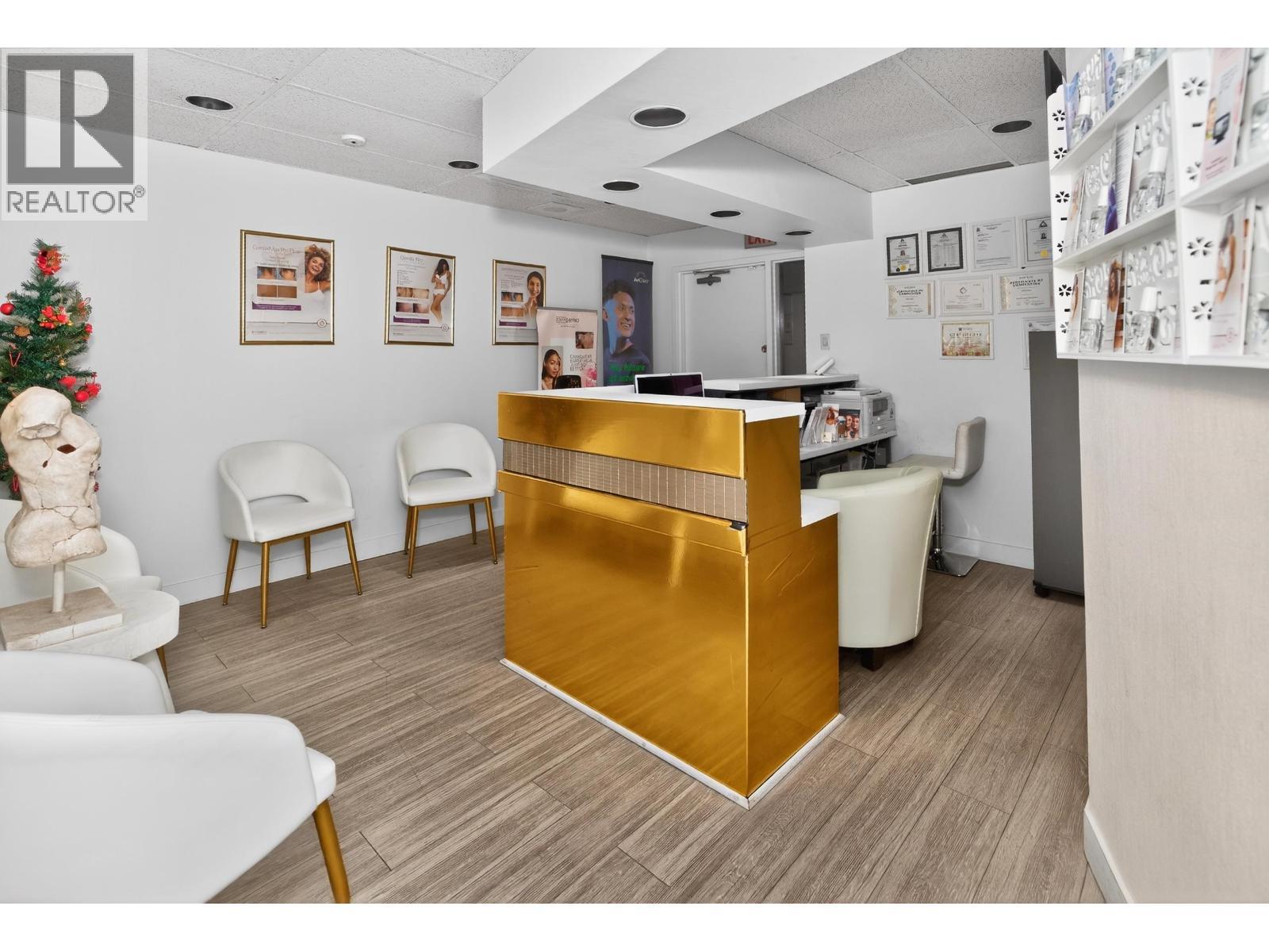 12085 Confidential, North Vancouver, BC