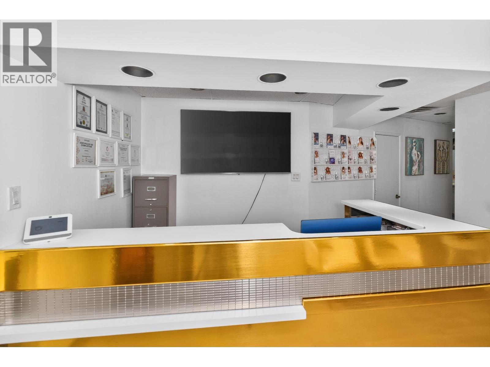 12085 Confidential, North Vancouver, BC