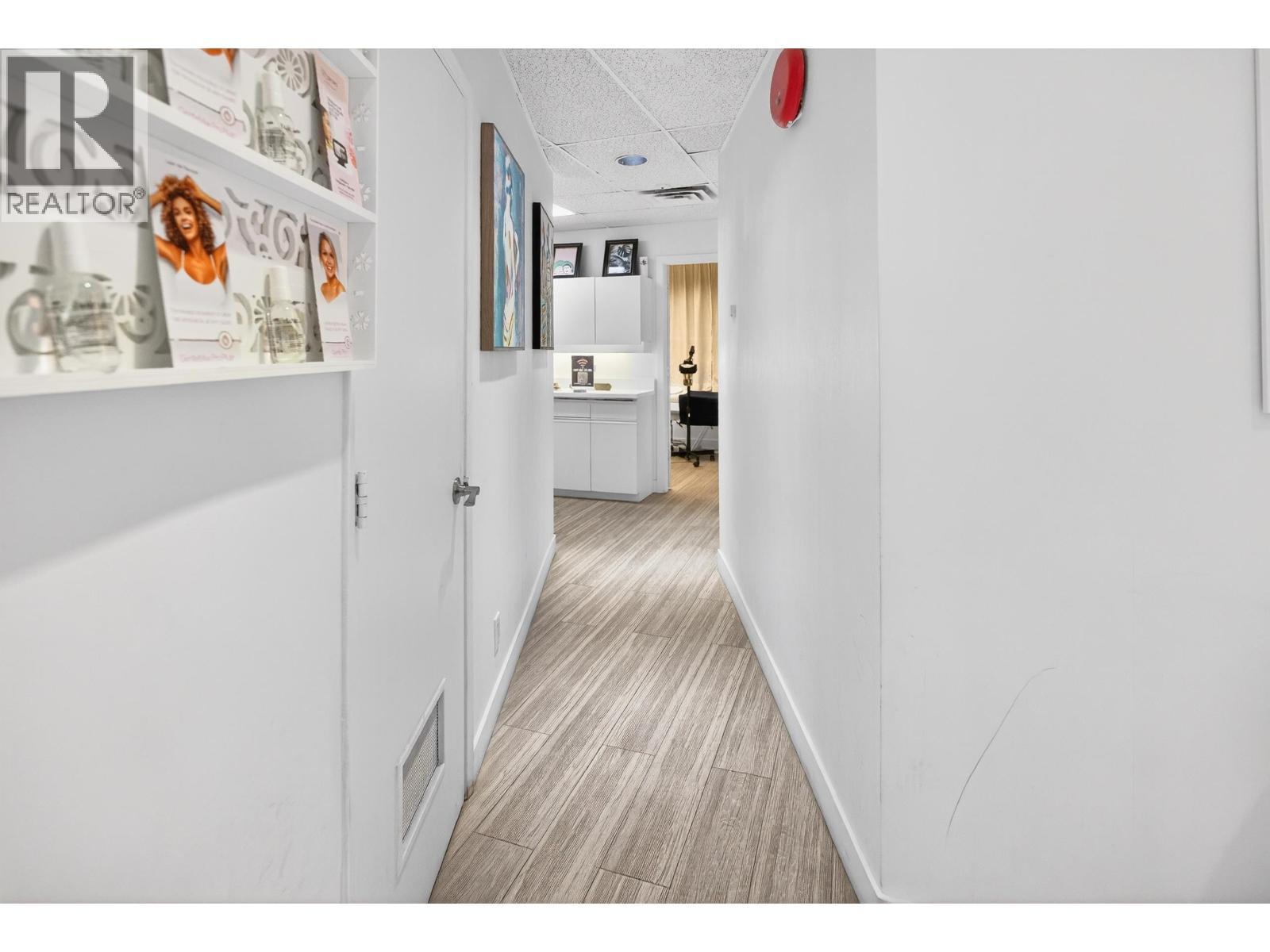 12085 Confidential, North Vancouver, BC