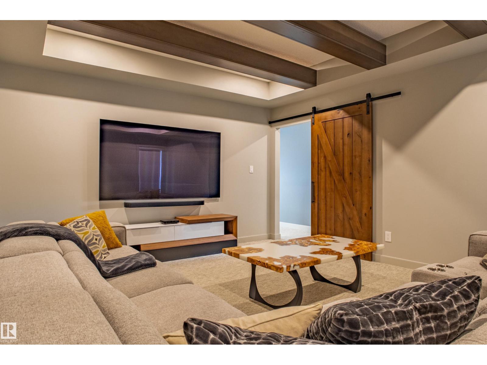 6013 Naden Ld Nw, Edmonton, AB - Indoor Photo Showing Other Room