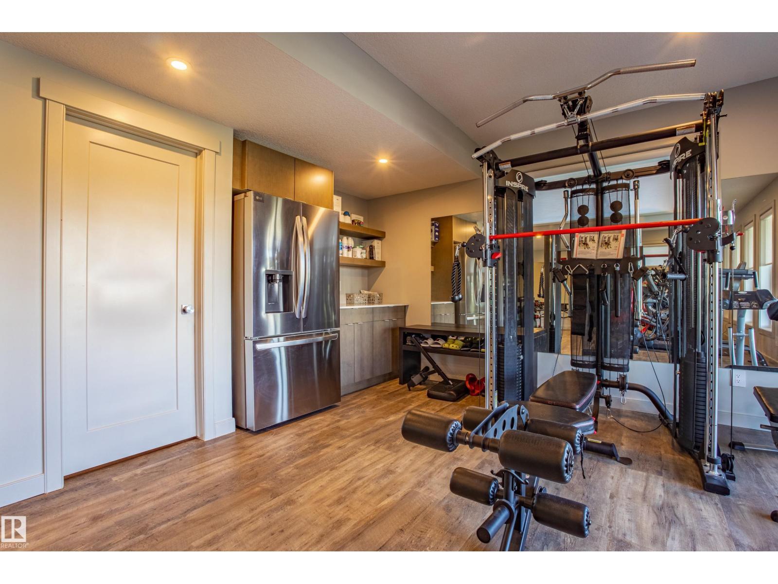 6013 Naden Ld Nw, Edmonton, AB - Indoor Photo Showing Gym Room