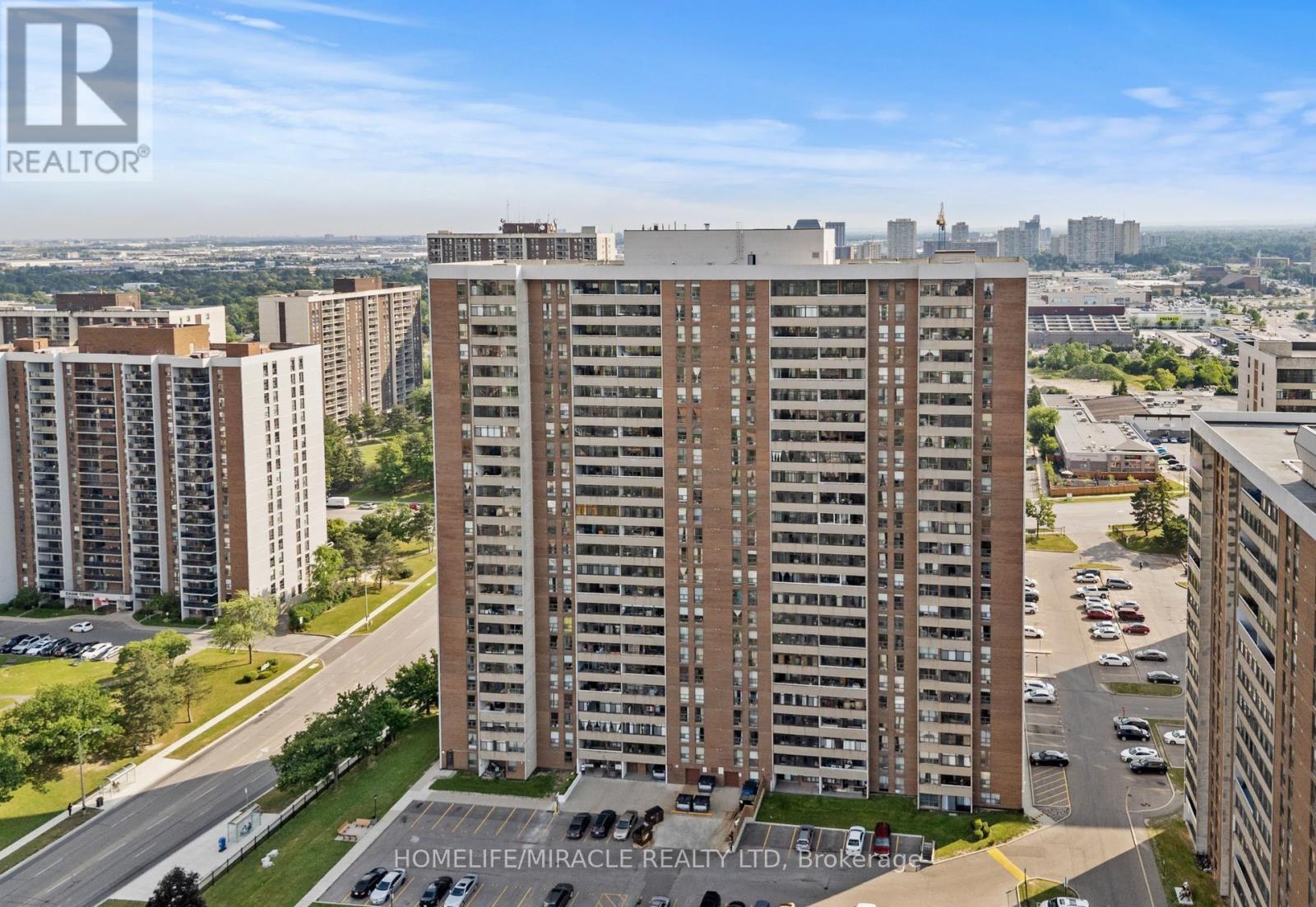 2605 - 18 Knightsbridge Road, Brampton, ON - Outdoor With Balcony With Facade With View
