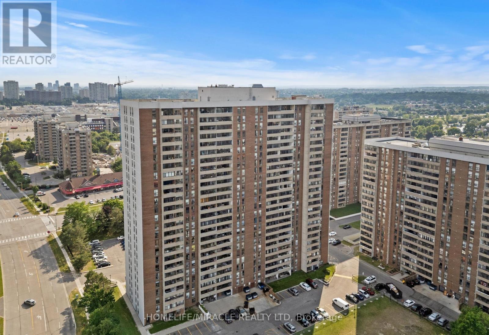 2605 - 18 Knightsbridge Road, Brampton, ON - Outdoor With Balcony
