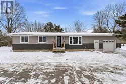 17 CHRISVAL AVENUE Quinte West (Murray Ward), ON K8V 5P7