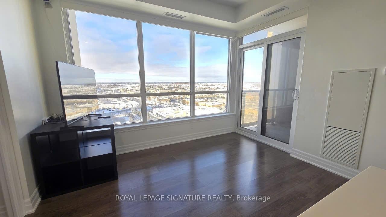 1209-9075 Jane Street, Vaughan, ON - Indoor Photo Showing Other Room