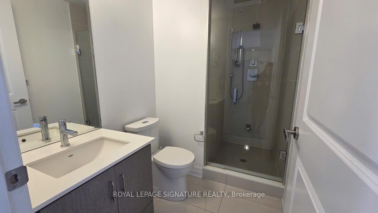 1209-9075 Jane Street, Vaughan, ON - Indoor Photo Showing Bathroom