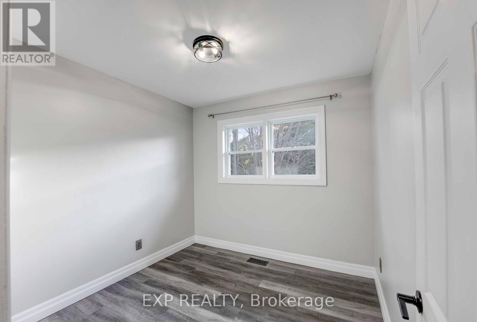 3426 Strang Drive, Niagara Falls (Chippawa), ON - Indoor Photo Showing Other Room