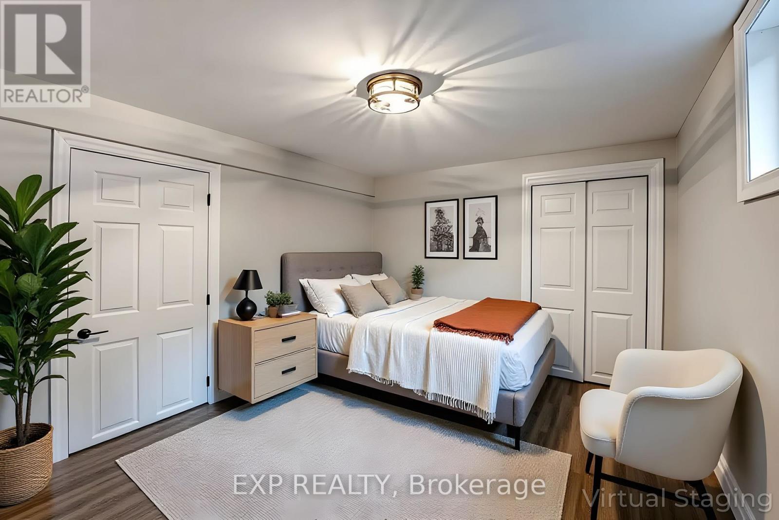 3426 Strang Drive, Niagara Falls (Chippawa), ON - Indoor Photo Showing Bedroom