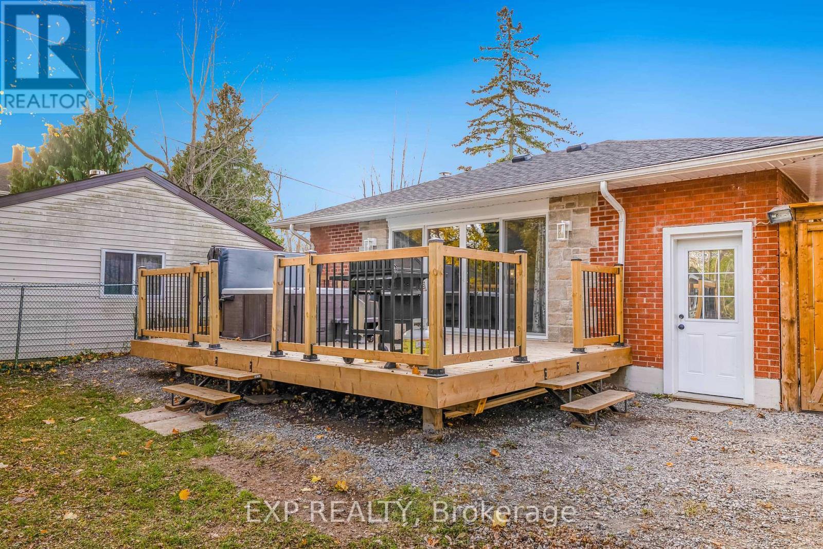 3426 Strang Drive, Niagara Falls (Chippawa), ON - Outdoor With Deck Patio Veranda