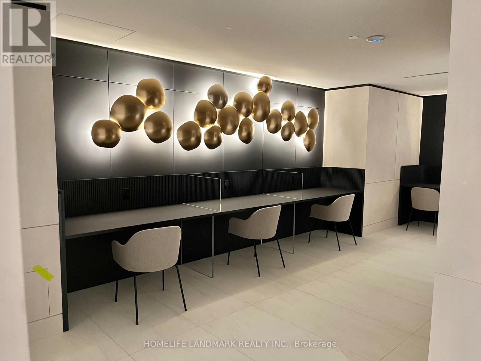 A1003 - 30 Upper Mall Way, Vaughan, ON - Indoor Photo Showing Other Room