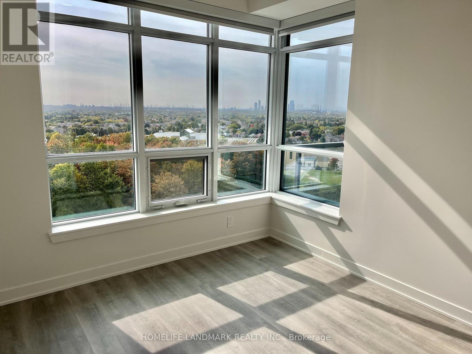 A1003 - 30 Upper Mall Way, Vaughan, ON - Indoor Photo Showing Other Room