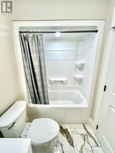 103 Buchanan Avenue, Prince Edward County (Picton Ward), ON - Indoor Photo Showing Bathroom