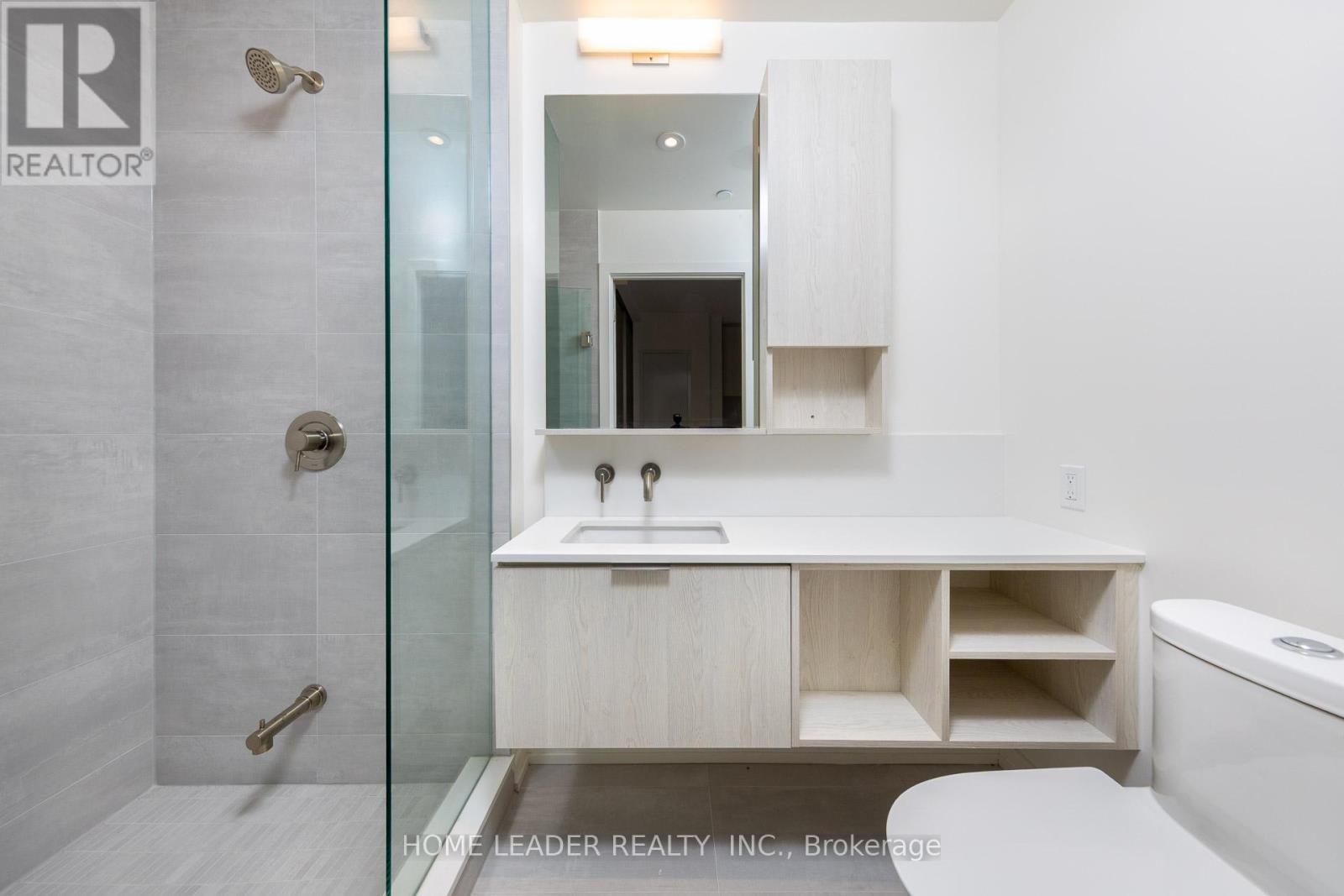 2114 - 120 Broadway Avenue, Toronto, ON - Indoor Photo Showing Bathroom