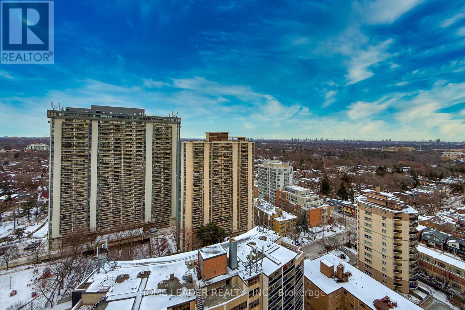 2114 - 120 Broadway Avenue, Toronto, ON - Outdoor