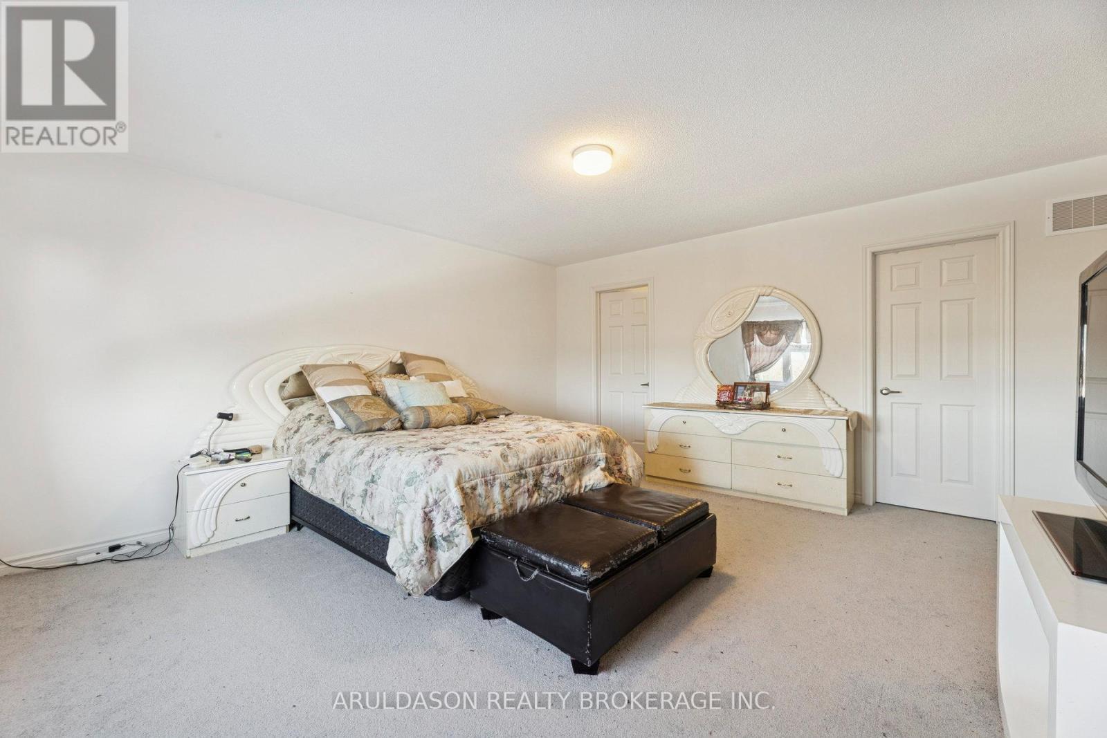 513 Hornbeck Street, Cobourg, ON - Indoor Photo Showing Bedroom