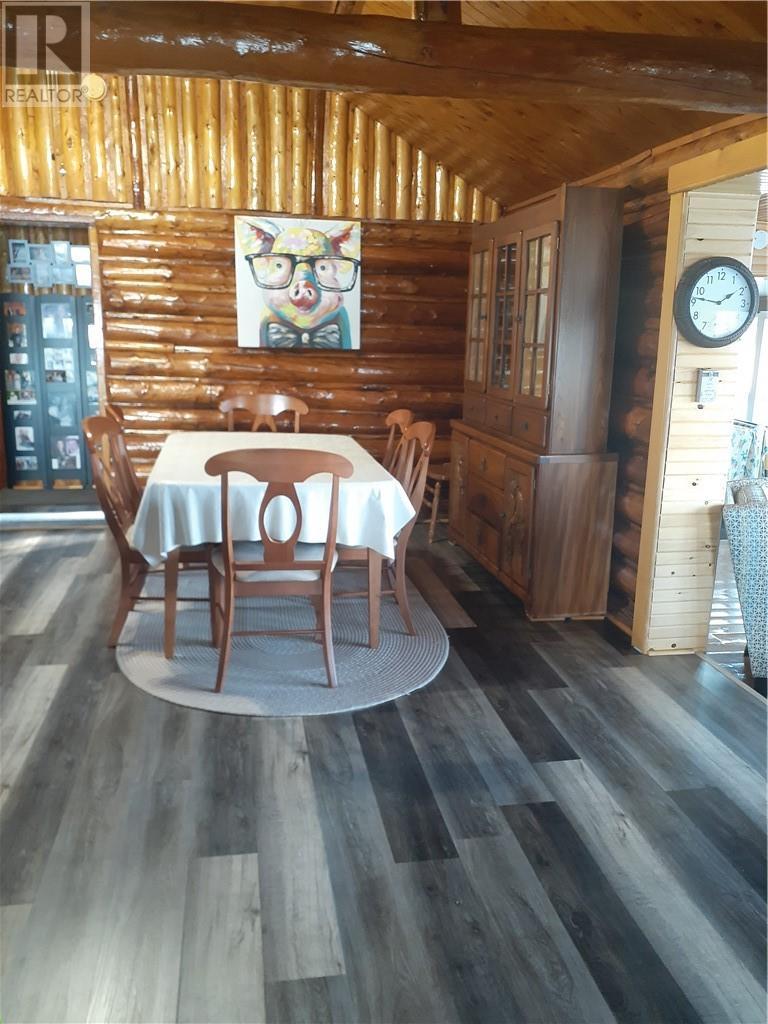 3 Onaping Lake, Onaping, ON - Indoor Photo Showing Dining Room