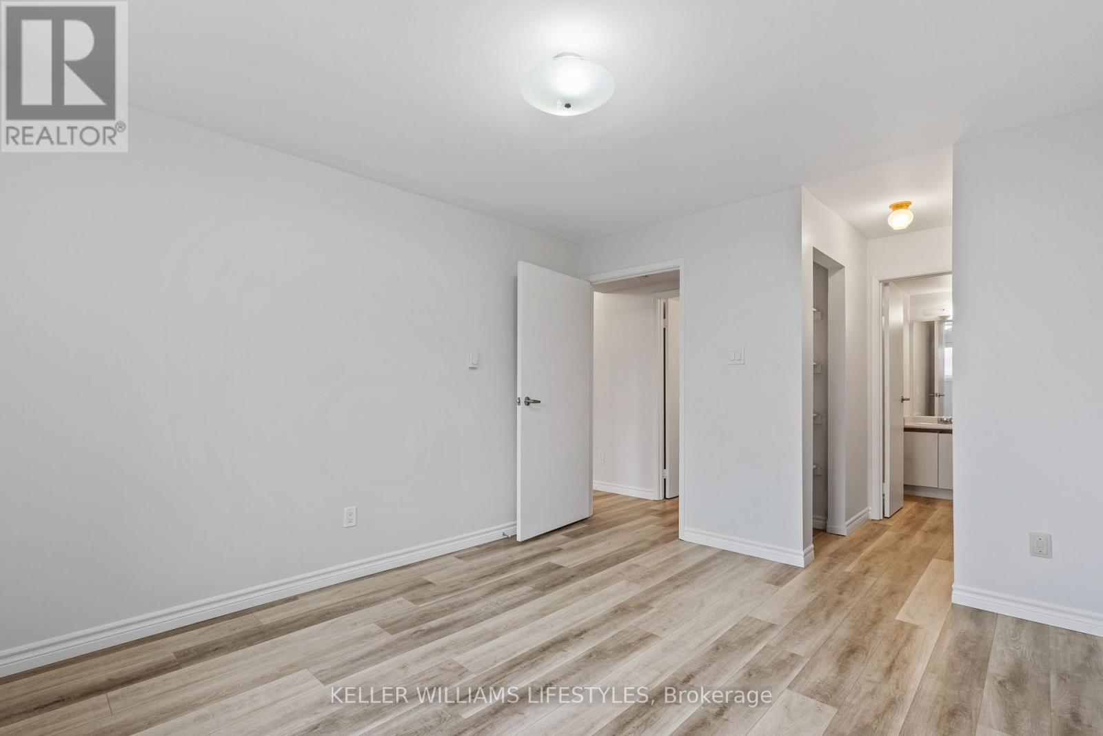 105 - 15 Jacksway Crescent, London North (North G), ON - Indoor Photo Showing Other Room