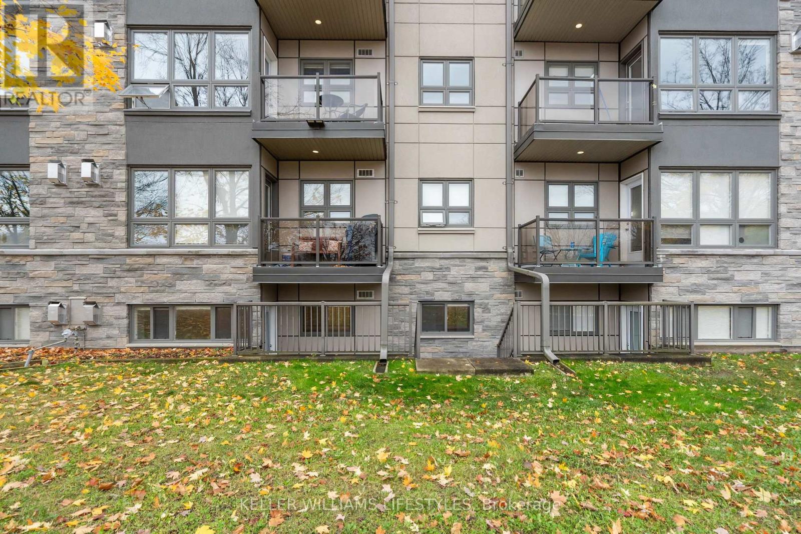 105 - 15 Jacksway Crescent, London North (North G), ON - Outdoor