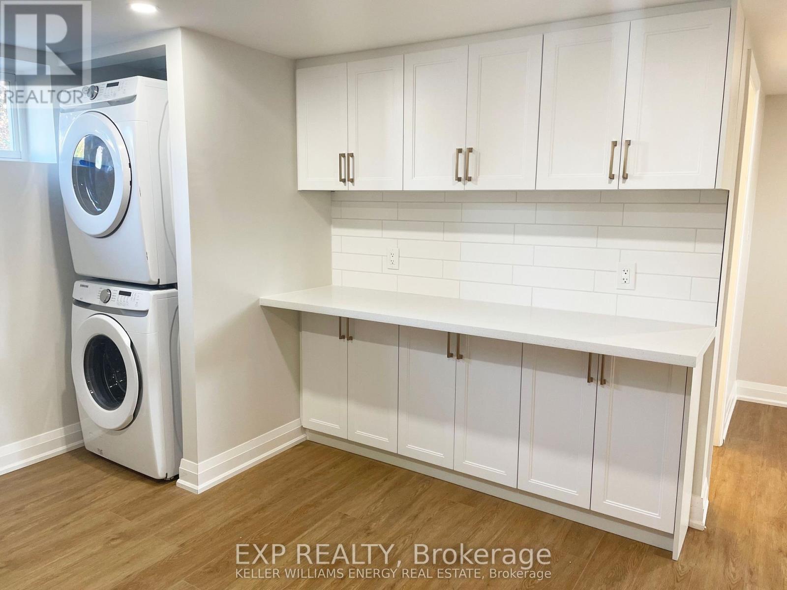 Lower - 533 Carman Court, Oshawa, ON - Indoor Photo Showing Laundry Room