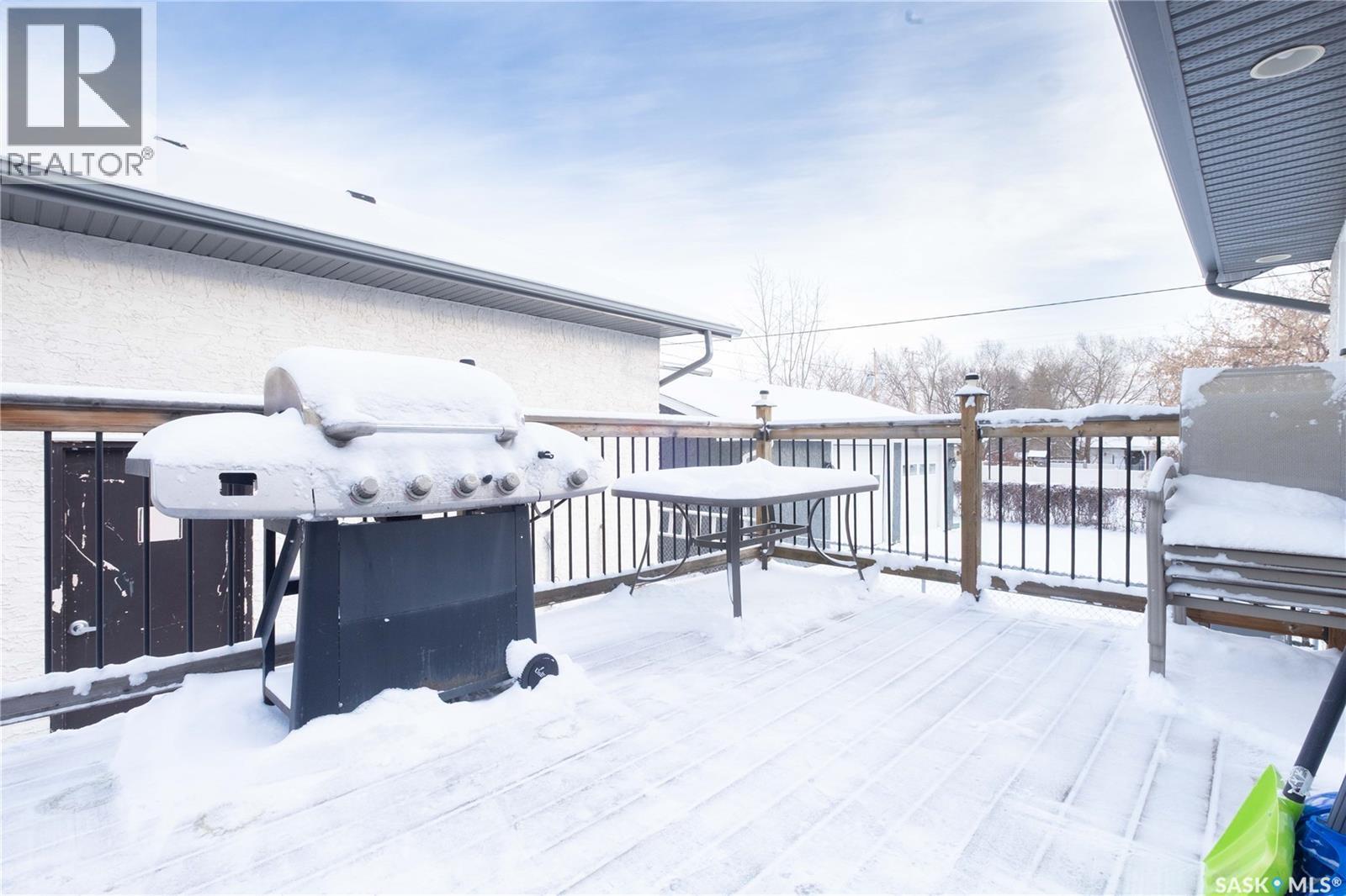 143 6Th Street, Pilot Butte, SK - Outdoor With Deck Patio Veranda With Exterior