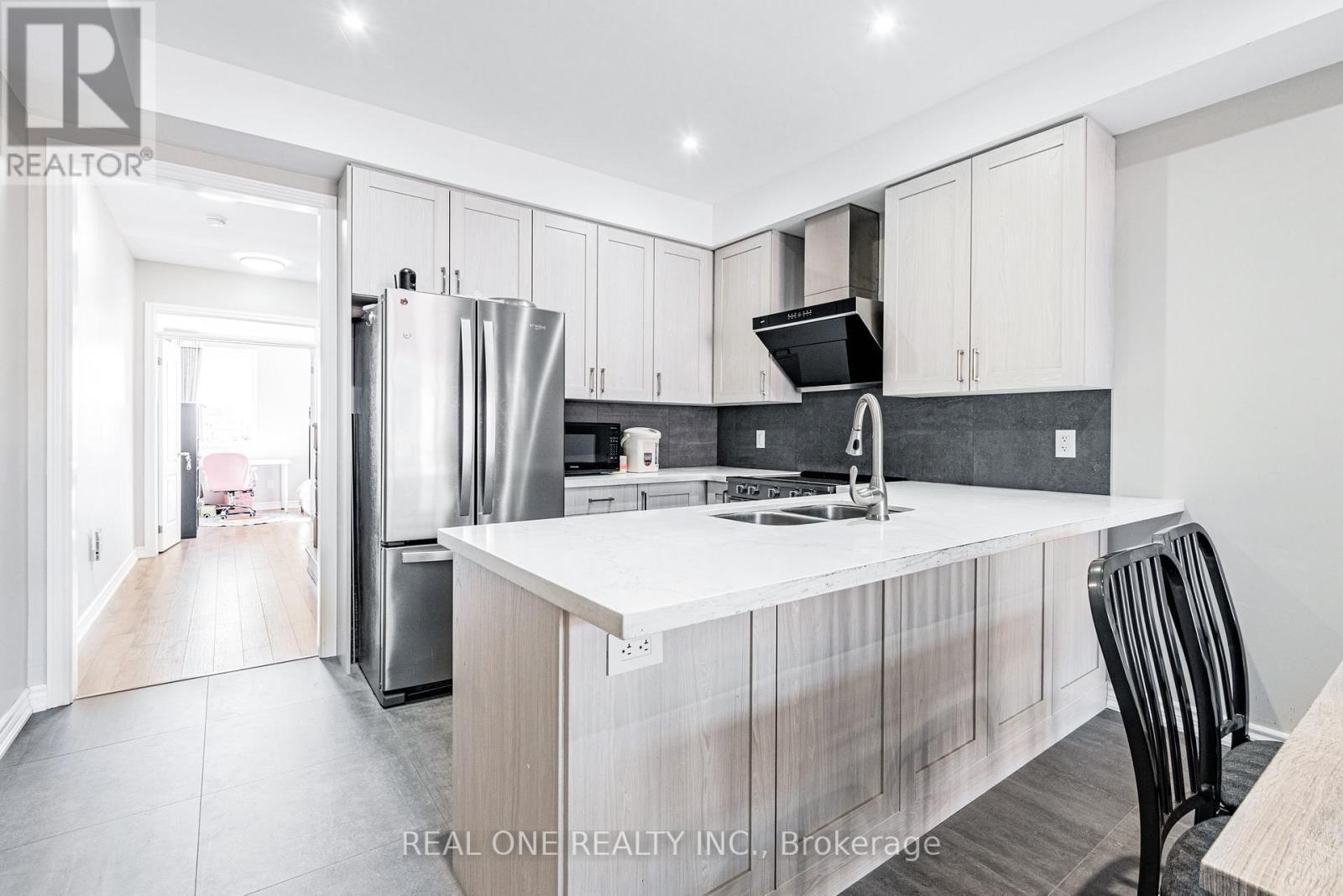 4798 16Th Avenue, Markham, ON - Indoor Photo Showing Kitchen With Stainless Steel Kitchen With Double Sink