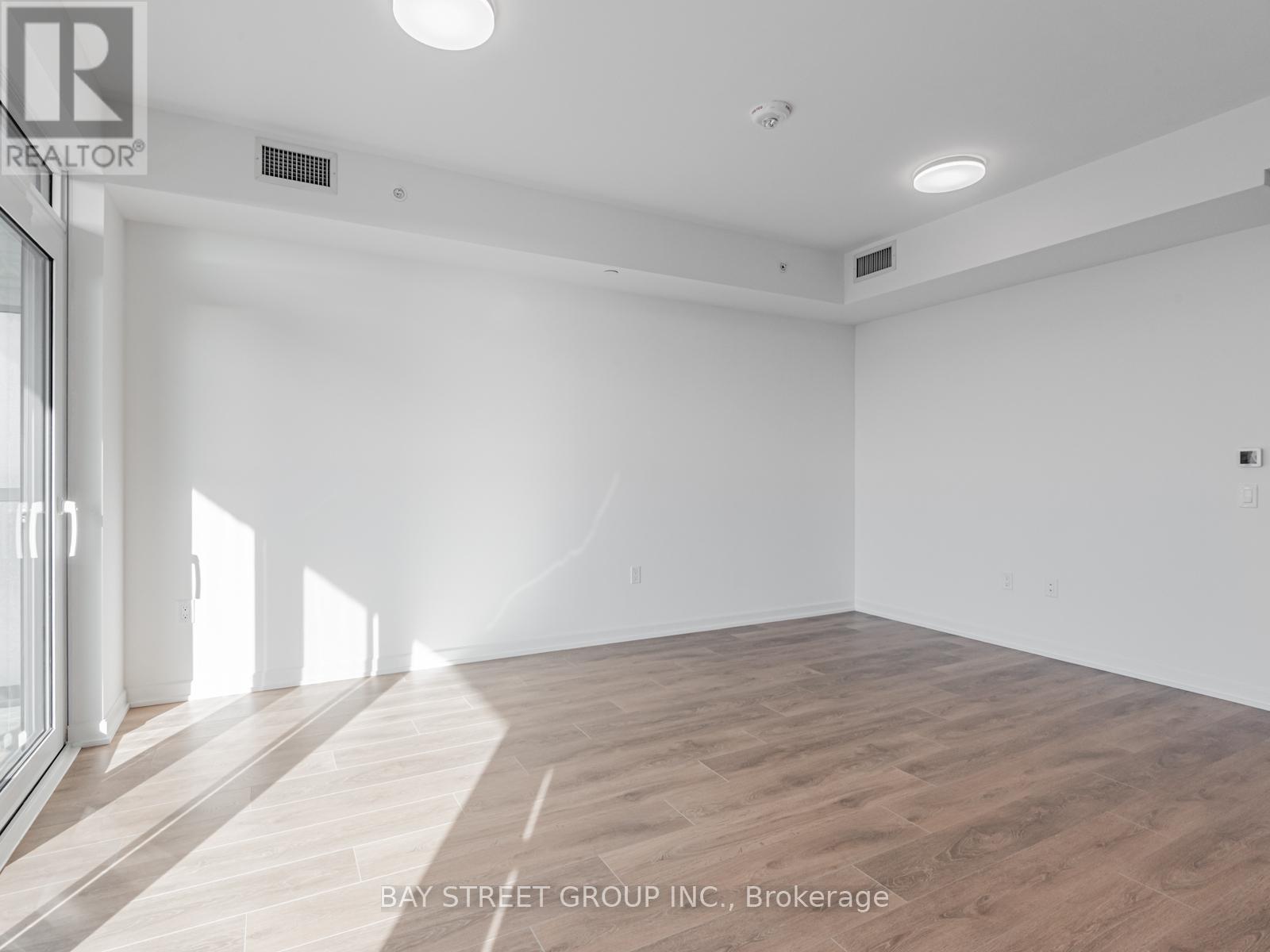 2703 - 1285 Dupont Street, Toronto, ON - Indoor Photo Showing Other Room