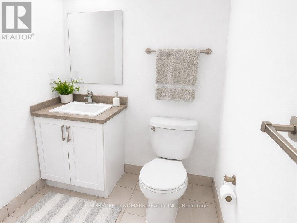 253 - 1095 Douglas Mccurdy Common, Mississauga, ON - Indoor Photo Showing Bathroom