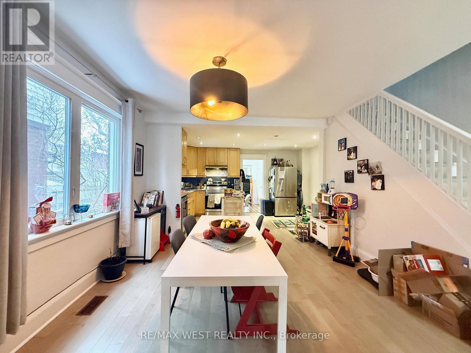 Main & 2Nd - 15 Keystone Avenue, Toronto, ON - Indoor Photo Showing Dining Room