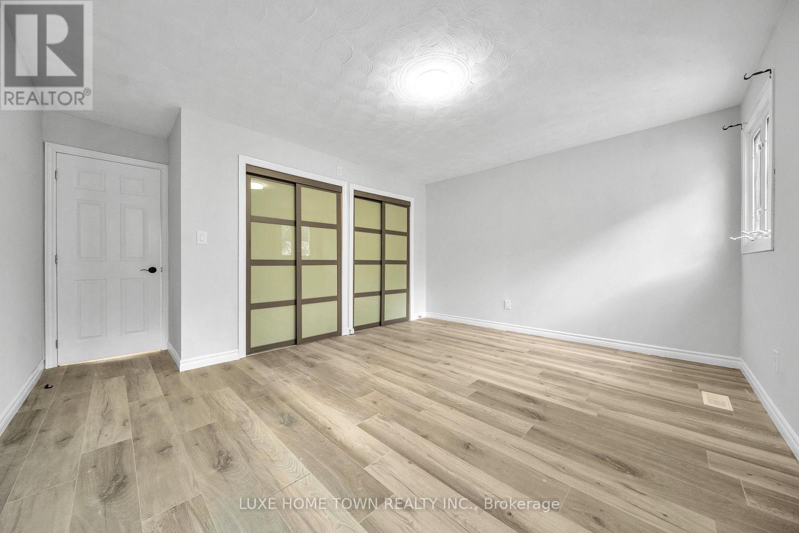 5 Centennial Drive, Brockton, ON - Indoor Photo Showing Other Room