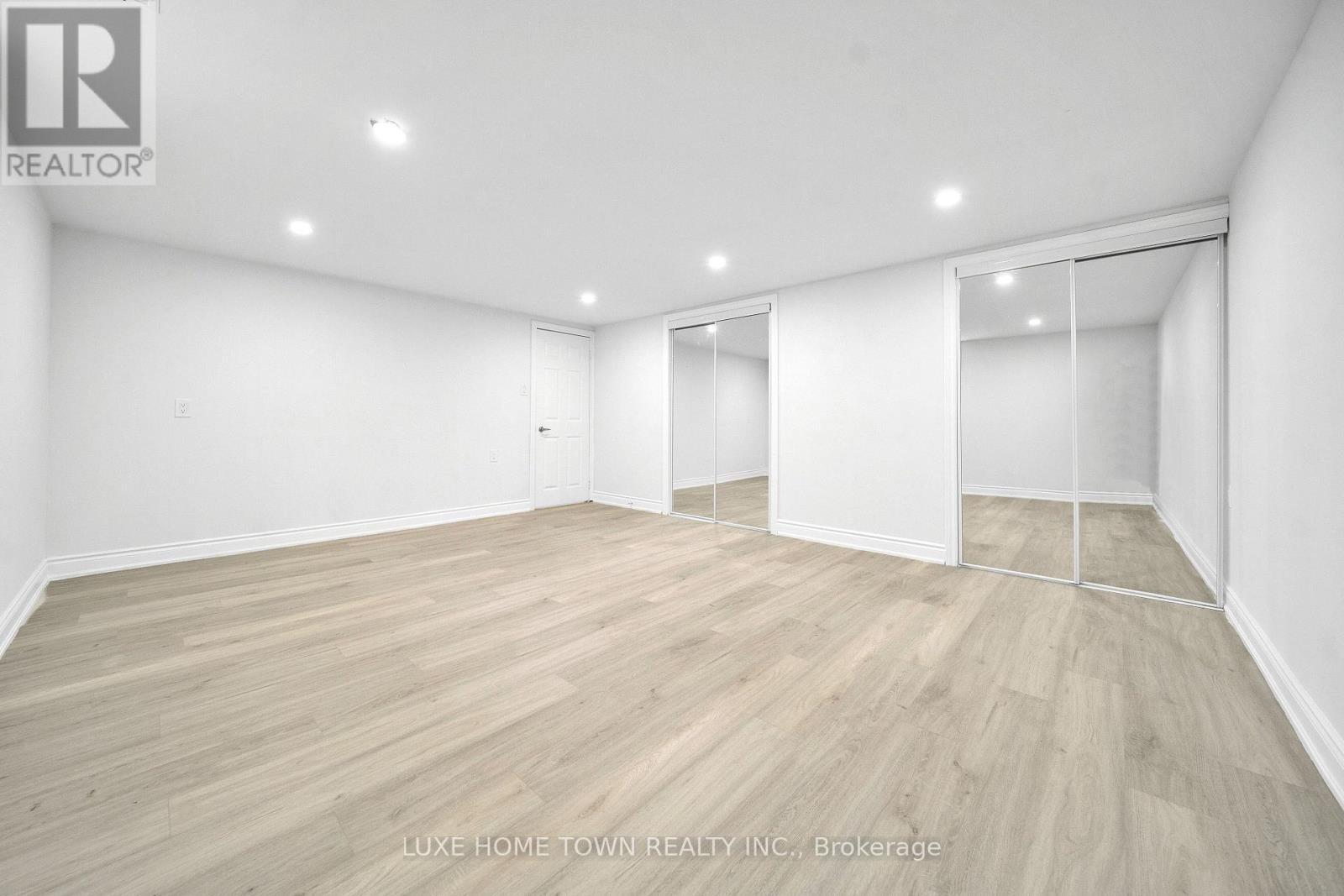 5 Centennial Drive, Brockton, ON - Indoor