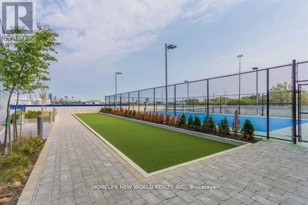 909 - 115 Mcmahon Drive, Toronto, ON - Outdoor