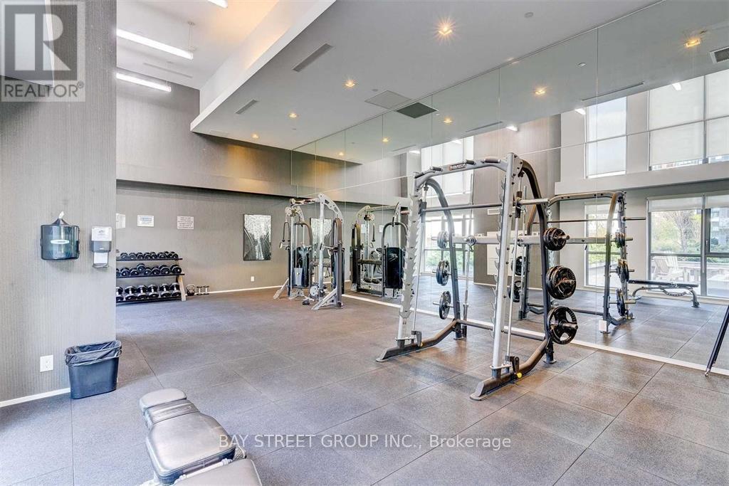 1002 - 55 Oneida Crescent, Richmond Hill, ON - Indoor Photo Showing Gym Room