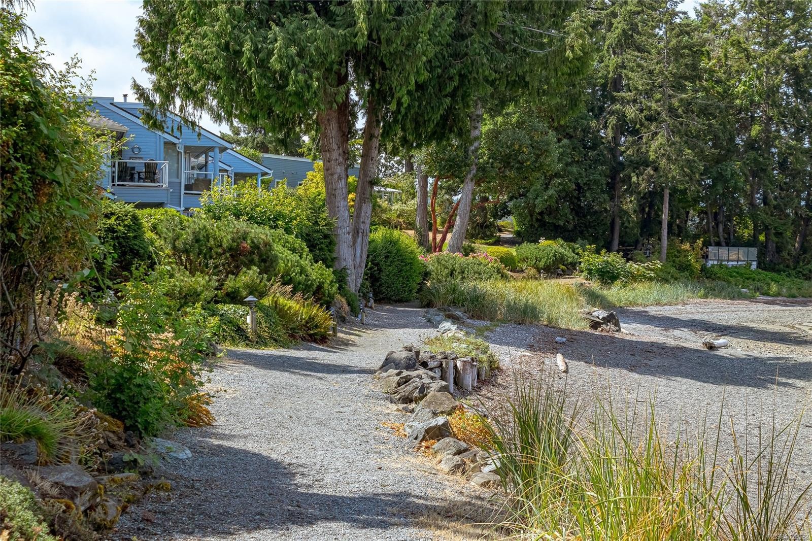 724-1600 Stroulger Rd, Nanoose Bay, BC - Outdoor