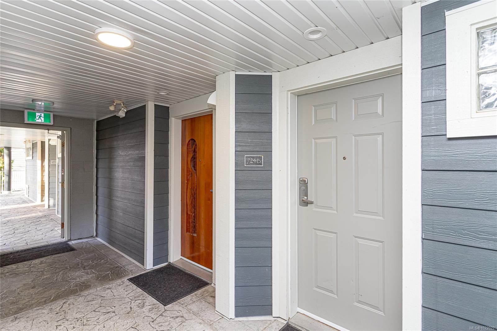 724-1600 Stroulger Rd, Nanoose Bay, BC - Outdoor With Exterior