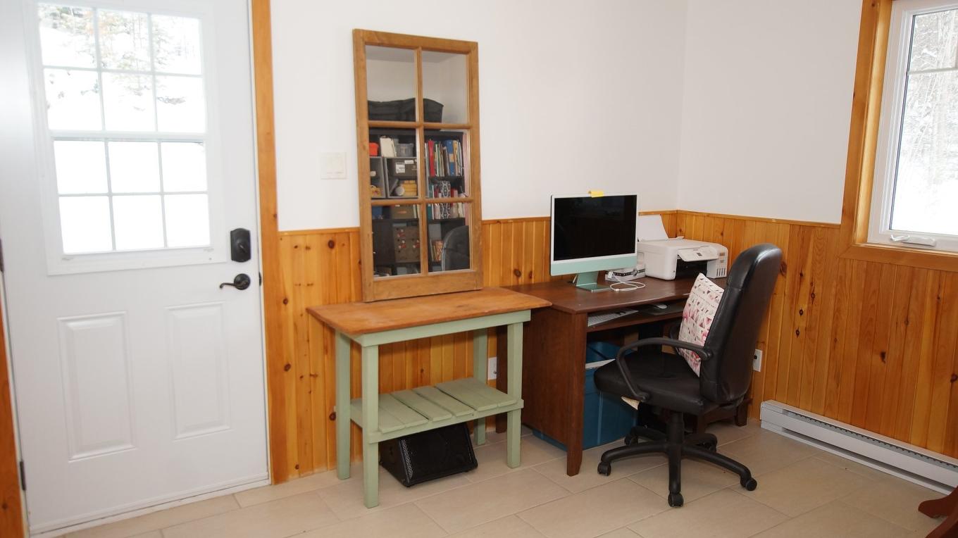 Bureau - 305Z Rue Laforest, Saint-Alphonse-Rodriguez, QC - Indoor Photo Showing Office