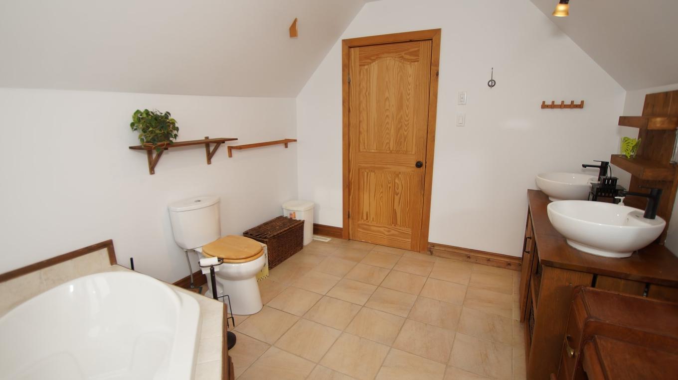 Salle de bains - 305Z Rue Laforest, Saint-Alphonse-Rodriguez, QC - Indoor Photo Showing Bathroom